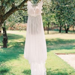 Genevieve GLL Ivory dress, Ricci belt included